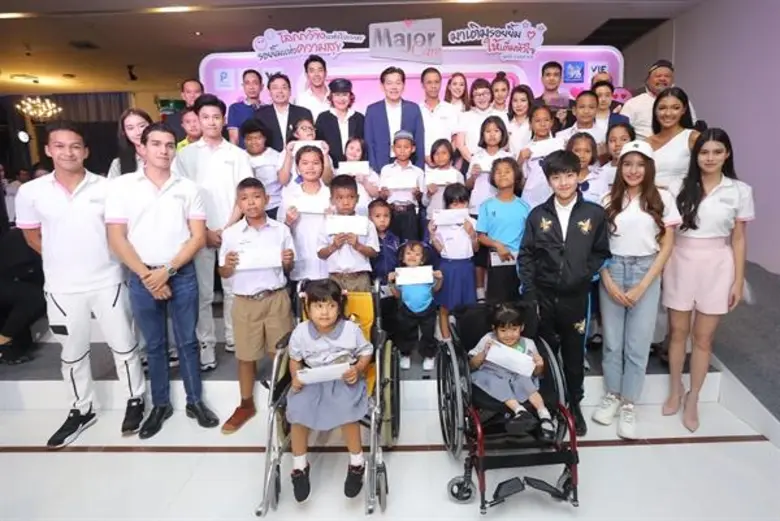 วิชา พูลวรลักษณ์ ประธานกรรมการ มูลนิธิ เม...