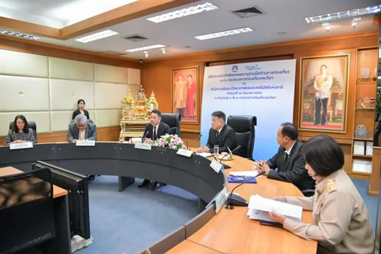 นายโชติ ตราชู ปลัดกระทรวงการท่องเที่ยวและ...