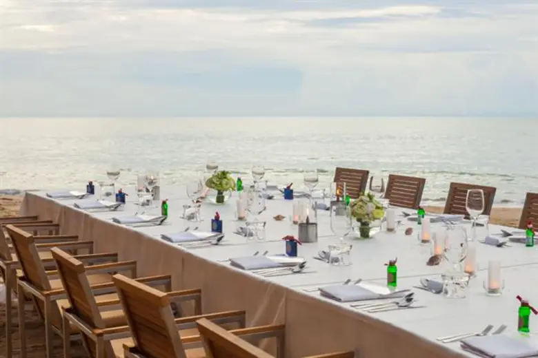 หัวหิน แมริออท รีสอร์ท และ สปา รีสอร์ทที่...