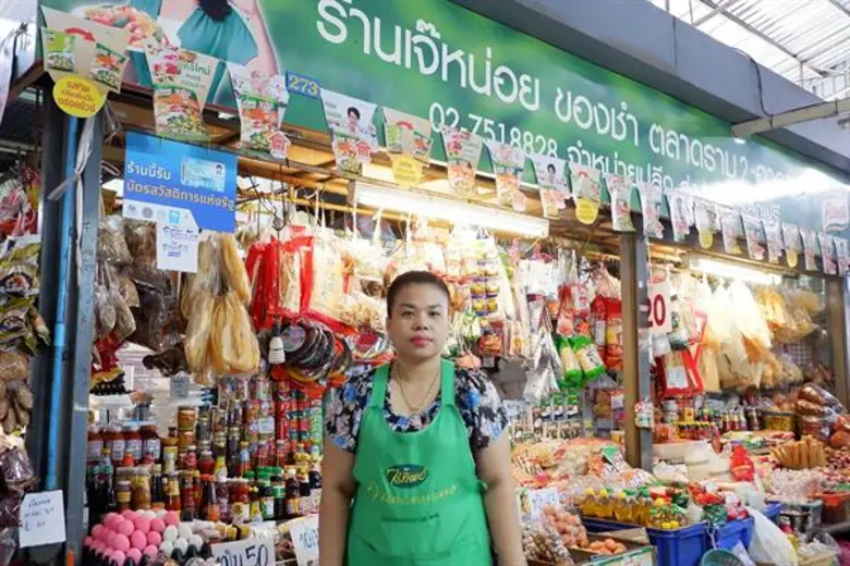 ตลาดนัมเบอร์วัน ราม 2 ยกระดับตลาดสด 4.0 รองรับพร้อมเพย์ – บัตรสวัสดิการแห่งรัฐ เอื้อประโยชน์ผู้บริโภค – ร้านค้า
