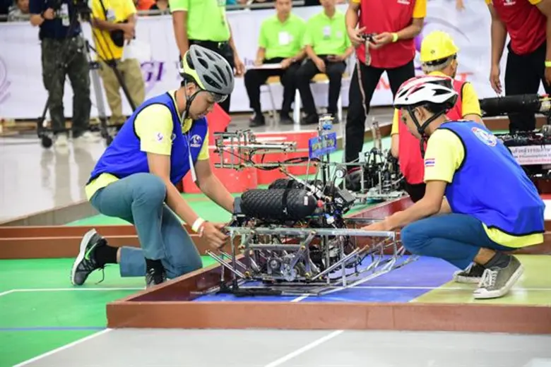 สำนักงานคณะกรรมการการอาชีวศึกษา ส่ง 8 ทีม...