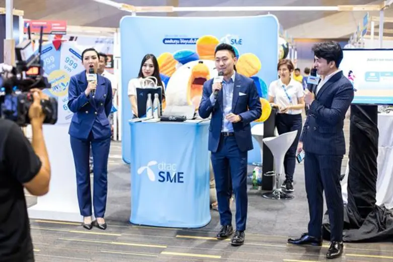 ลาซาด้าโรดโชว์กระตุ้นผู้ประกอบการต่างจังหวัด แนะโอกาสสร้างรายได้ด้วยธุรกิจอีคอมเมิร์ซ