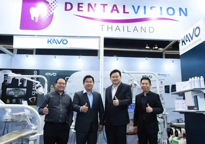 ทพ.พรศักดิ์ ตันตาปกุล (ที่ 2 จากซ้าย) ประ...