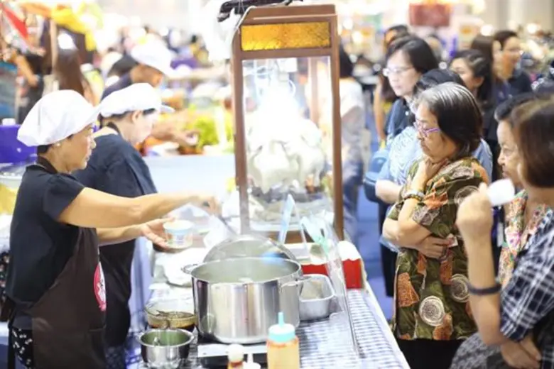 OTOP Midyear 3 วัน เงินสะพัดแล้วกว่า 356 ล้าน