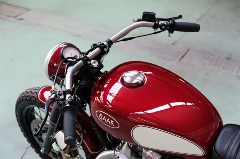 รอยัล เอนฟิลด์ ผู้นำตลาดรถมอเตอร์ไซค์คลาส...