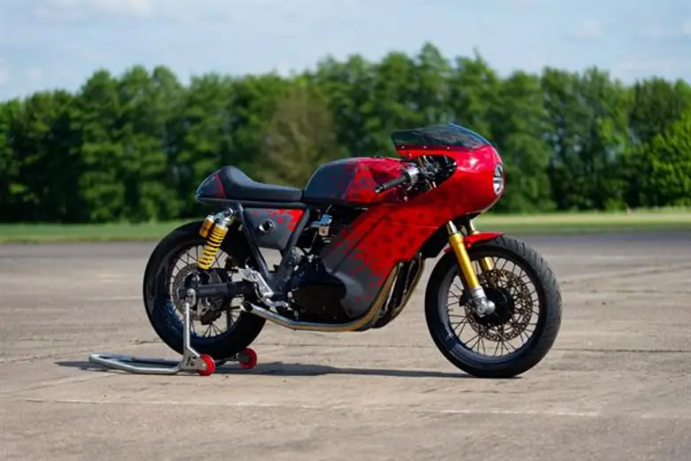 รอยัล เอนฟิลด์ เผยสุดยอดทัพมอเตอร์ไซค์คัสตอม ณ เทศกาล วีลส์ แอนด์ เวฟส์ 2019 เมืองเบียริกซ์ ประเทศฝรั่งเศส