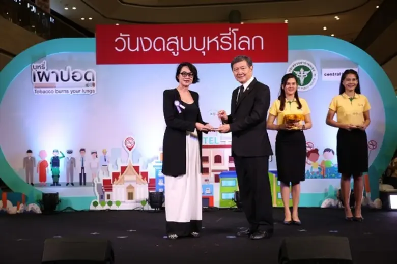 สายการบินนกแอร์ นำโดย นางสาวจรัสพรรณ ศรีส...