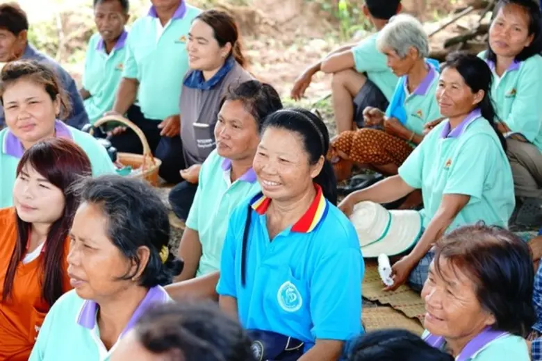 มกอช. และกรมส่งเสริมการเกษตร เยี่ยมกลุ่มเกษตกร มะม่วงรักบ้านเกิด