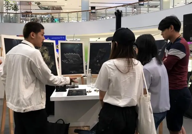 รักน้องมาเรียมต้องชม! “ศิลปะของฆาตกรแห่งท้องทะเล” ผ่านผลงาน นักศึกษา สถาปัตย์ฯ ลาดกระบัง สะท้อนปัญหาสิ่งแวดล้อมอันแสนเจ็บปวด