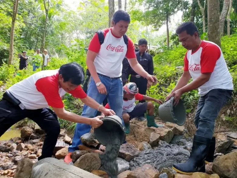 หาดทิพย์เดินหน้าสานต่อสร้างฝายชะลอน้ำและระบบประปาภูเขา #2 จับมือชุมชนแก้ปัญหาน้ำแล้ง น้ำหลาก ลุ่มน้ำปากพนัง