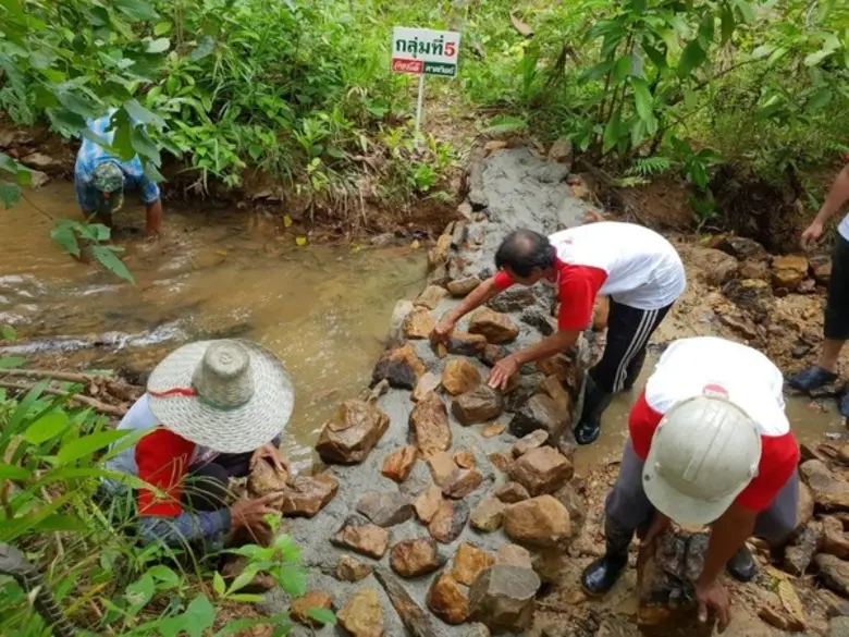 หาดทิพย์เดินหน้าสานต่อสร้างฝายชะลอน้ำและระบบประปาภูเขา #2 จับมือชุมชนแก้ปัญหาน้ำแล้ง น้ำหลาก ลุ่มน้ำปากพนัง