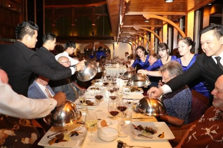 เมื่อเร็วๆนี้ deVine Wine Club คลับของผู้...