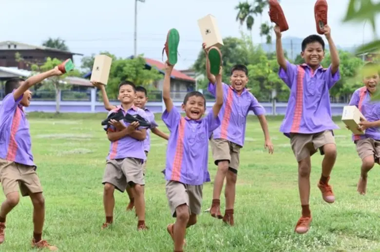 นอกเหนือไปจากระยะทางที่ห่างไกลจากบ้านไปถึ...