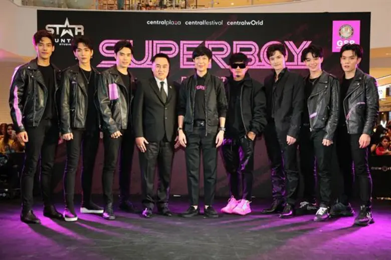 5 หนุ่ม SBFIVE บาส สุรเดช พินิวัตร์, คิมม...