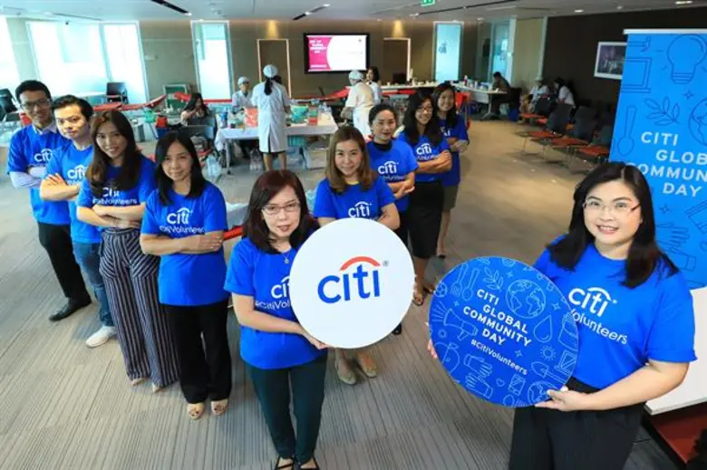 นางสาวปนัดดา อินทาปัจ ผู้อำนวยการบริหาร ฝ...