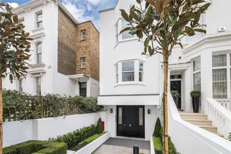 "พีเอ็นเอ็น แค็ปปิตอล" ที่ปรึกษาแนะนำการล...