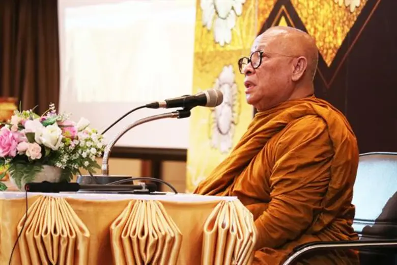 "ธรรมมะคำสอนของพระพุทธเจ้าเปรียบเหมือนเข็...