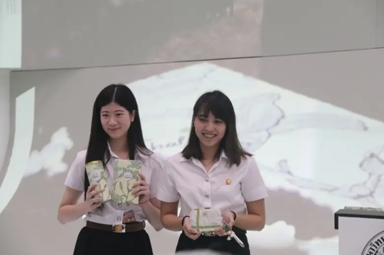 PTTOR จับมือกับ คณะสถาปัตย์ฯ มธ. สนับสนุนนักศึกษา พัฒนาผลิตภัณฑ์ชุมชนส่งออกสิงคโปร์