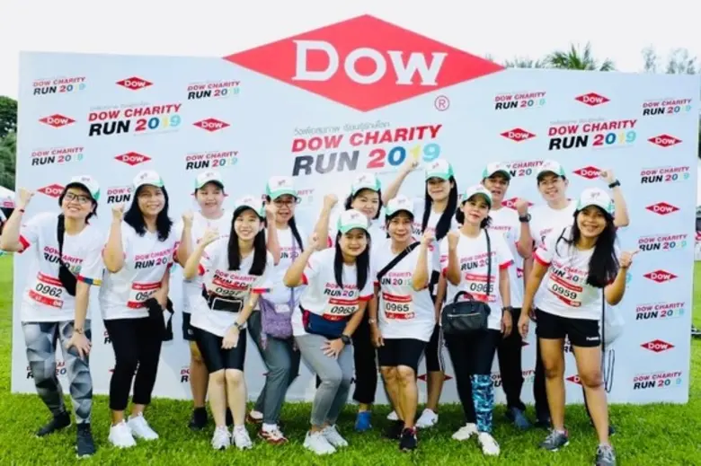 คุณราตรี อัตวรอนันต์ ผู้แทนผู้บริหาร บริษ...