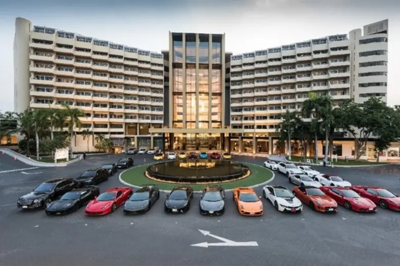 Club 8ight สโมสรรถซุปเปอร์คาร์สุดหรู จัดเอ็กซ์คลูซีฟทริป ณ รอยัล คลิฟ พัทยา