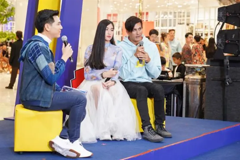 สาวน้อยมหัศจรรย์คนล่าสุด เซย่า-ณิชฏา ทองเจือ โชว์น้ำเสียงเอกลักษณ์พิสูจน์ความสามารถที่งาน GOODMOOD-MAJOR CINEPLEX-ICONSIAM present TOYTOWN