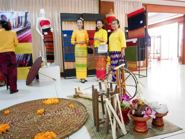 นิทรรศการ “ผ้าไทสองแคว” แลผ้าโบราณและผ้าร่วมสมัยของ ๔ กลุ่มชาติพันธุ์ในจังหวัดพิษณุโลก