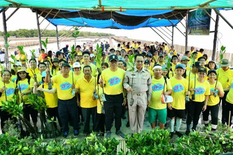 นายพิเชษฐ์ วิริยะพาหะ เป็นประธานในพิธีเปิ...