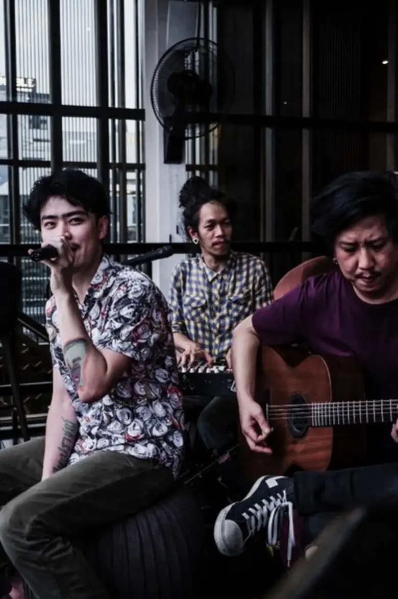 ปาร์ตี้บน ชาร์ รูฟท็อป บาร์ ฉลองครบรอบ 3 ปี พร้อมกิจกรรมประกวดภาพถ่าย กับรางวัลใหญ่ 10,000 บาท