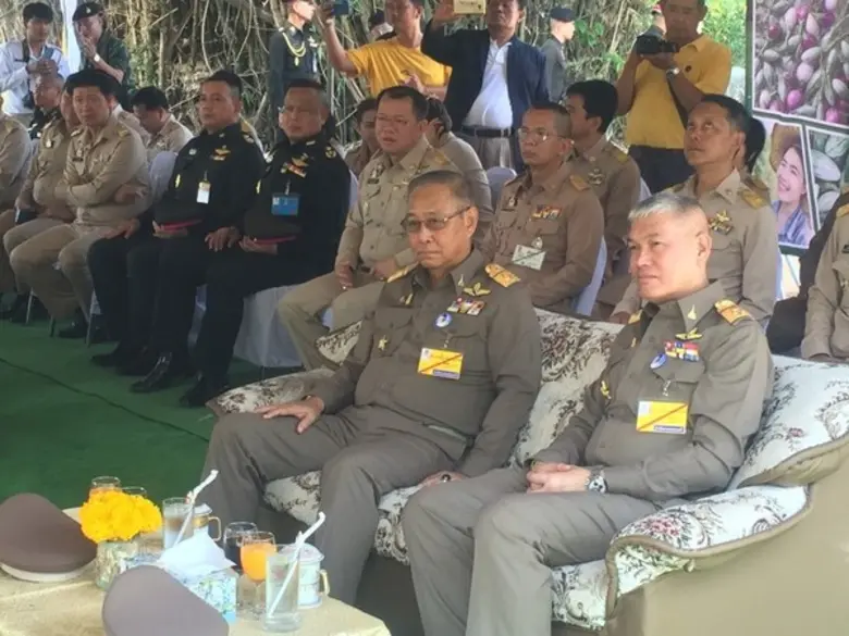 “สวนผักวัยรุ่น” หนึ่งในเยาวชนรุ่นใหม่ที่น้อมนำปรัชญาของเศรษฐกิจพอเพียงมาปฏิบัติใช้