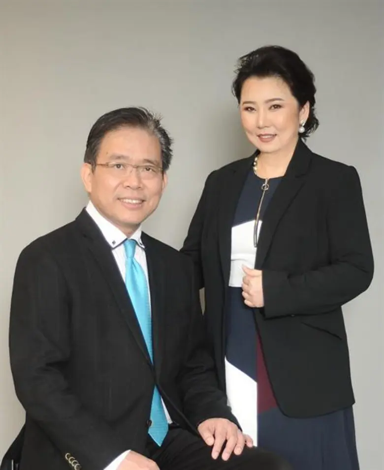 ช่วงนี้ไม่ค่อยเห็น เฮียพอลกับซ้อเปิ้ล "สม...