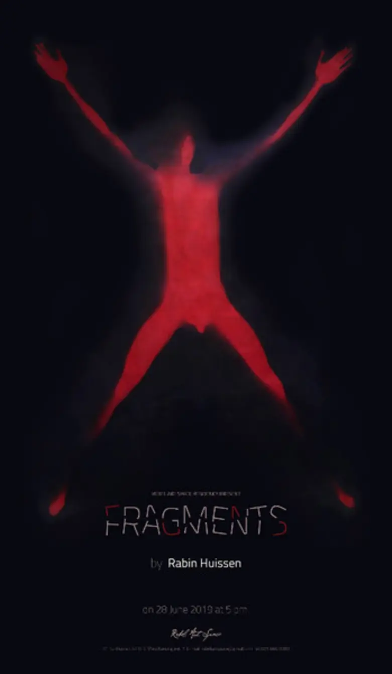 "Fragments" (แฟลกเมนท์) นิทรรศการศิลปะที่...