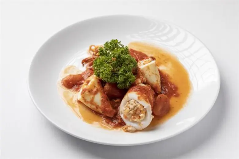 ห้องอาหาร แคลิฟอร์เนีย สเต็ก โรงแรมแคนทาร...