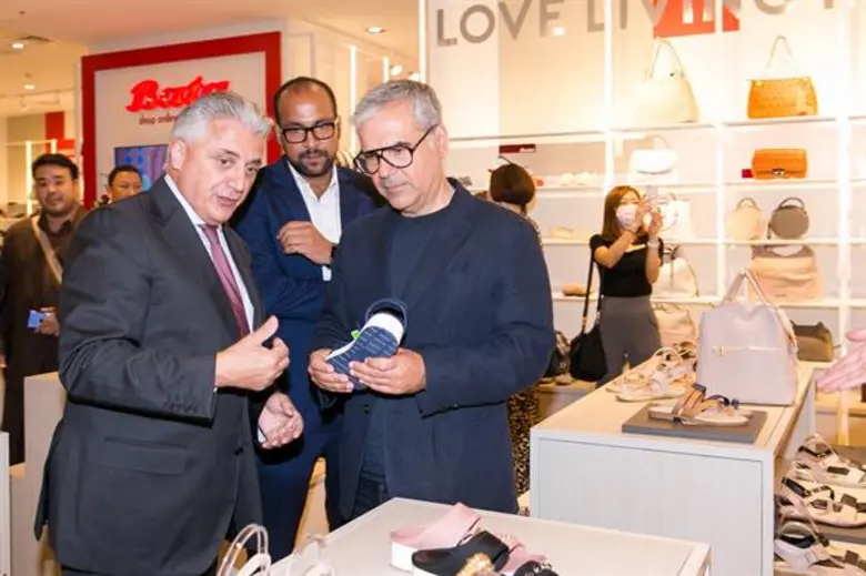 ปู – เบเบ้ ร่วมเปิด “บาจา เรด คอนเซ็ปต์” ช็อปบาจา สไตล์ยุโรปแห่งแรกในประเทศไทย