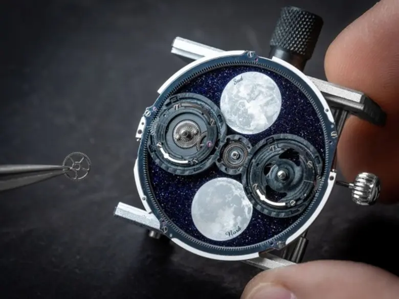 แอร์เมส: เรือนเวลาอาร์โซ เลอร์ เดอ ลา ลูน (Arceau L’heure de la lune)