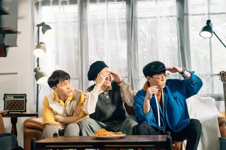 ซิงเกิ้ลที่แล้ว U drink I drive (ยู ดริ้ง...