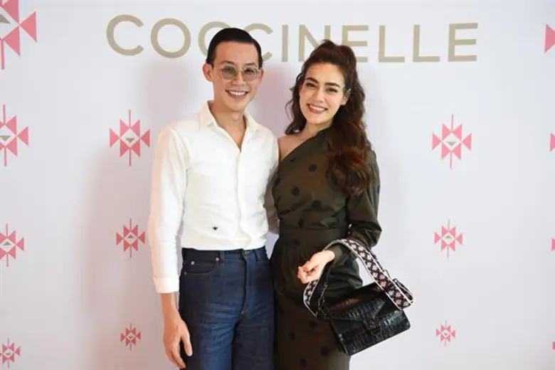 ฮอตสุดๆ ทั้งเรื่องความรักกับหนุ่ม หมาก ปร...