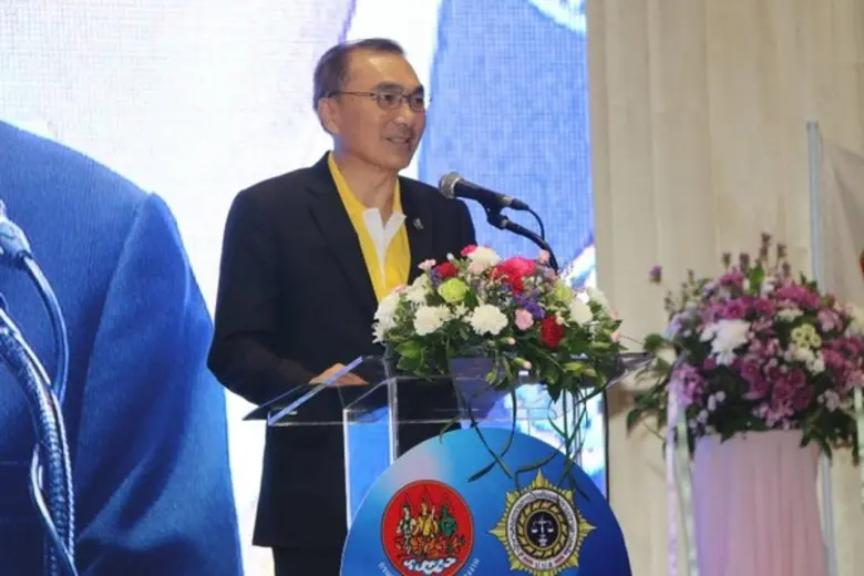 กสร.ประกาศเกียรติคุณสถานประกอบกิจการต้านยาเสพติด