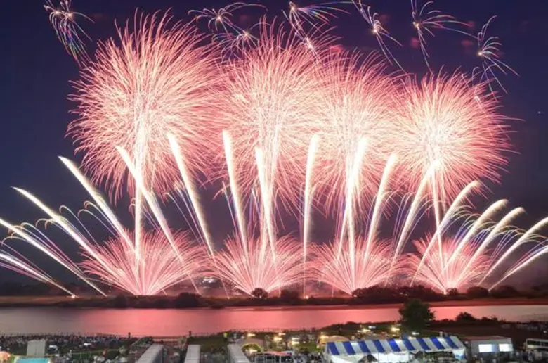 เทศกาลท่องเที่ยวในช่วงหน้าร้อนของญี่ปุ่นถ...