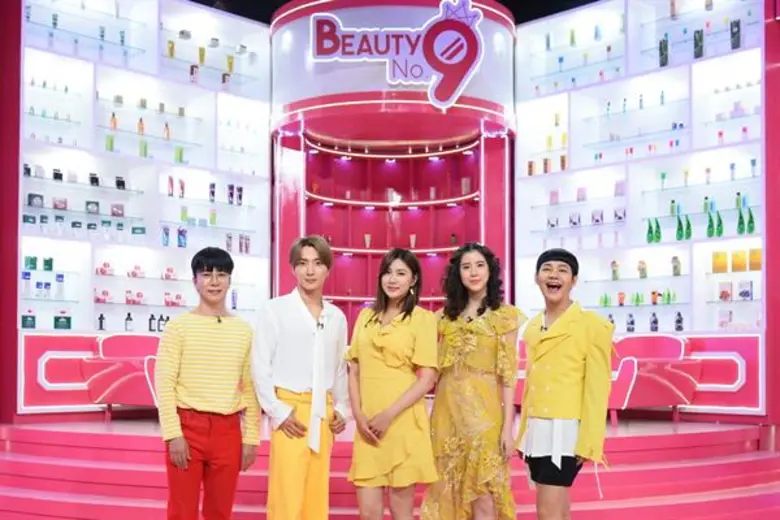 ดีเจนุ้ย ตัวแทน “พิ้งค์แพนด้า” ประกบ 2 สาว APINK ฮาน้ำตาเล็ดพร้อมเคล็ดลับความงามสไตล์เกาหลี ใน BEAUTY No.9