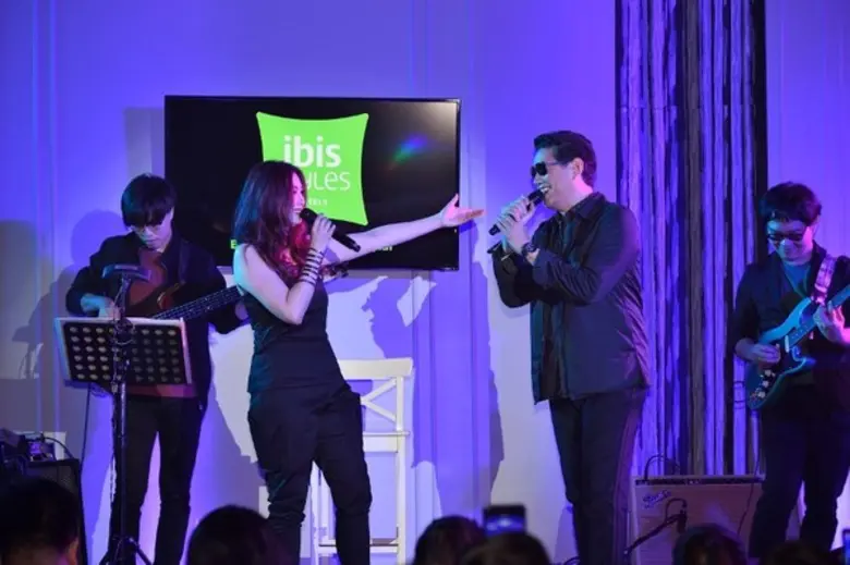 รวมภาพความประทับใจคอนเสิร์ต Shades of Love by Gob Saovanit