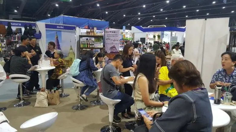 โอทอป อินเตอร์เทรดเดอร์ ปลื้ม !! ยอดเจรจาธุรกิจในงาน OTOP Midyear 2019 ทะลุ 40 ล้านบาท