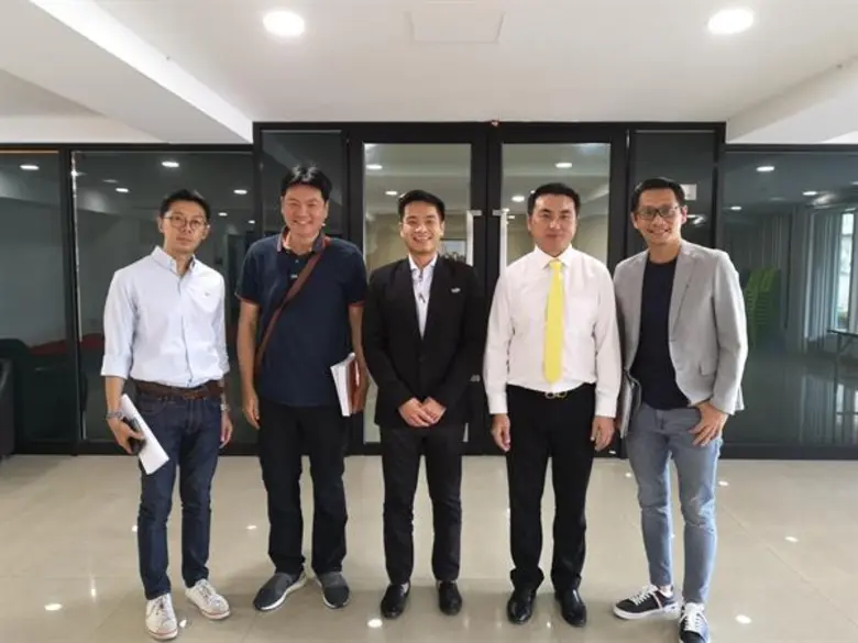 นายนิติพัทญ์ ยงค์สงวนชัย (ลำดับที่ 2 จากข...