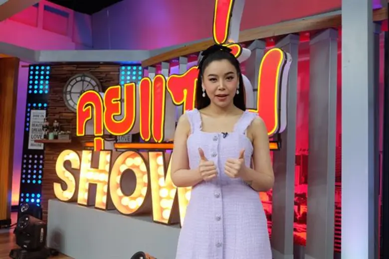 เป็นนักร้องมากความสามารถที่มีดีกรีเป็นผู้...