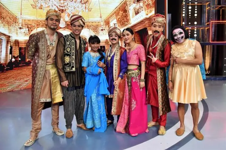 “เจนนี่-ลิลลี่” สองพี่น้องเพลงดัง“เลิกคุยทั้งอำเภอฯ”บินตรงจากใต้ ประลองความฮาใน“ยุทธการขยับเหงือก 5.0”