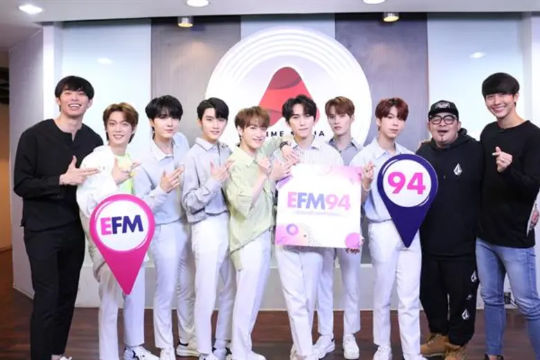 แวะมาเติมความสดใสกันแต่เช้ากับ 7 ไอดอลหนุ...