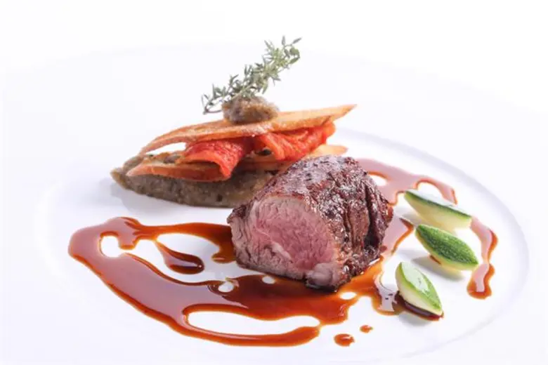 เมนูน่าลิ้มลองต้อนรับฤดูกาลใหม่ กับ “เทสติ้งเมนูใหม่” ที่ห้องอาหารเรดสกาย