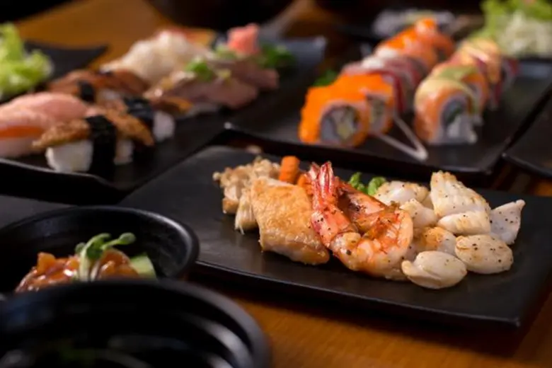 ลิ้มรสความอลังการ “คัลลินารี เทรเชอร์” บุฟเฟ่ต์อาหารญี่ปุ่นมื้อค่ำ จากห้องอาหารฮากิ ณ โรงแรมเซ็นทาราแกรนด์บีชรีสอร์ทและวิลลา หัวหิน