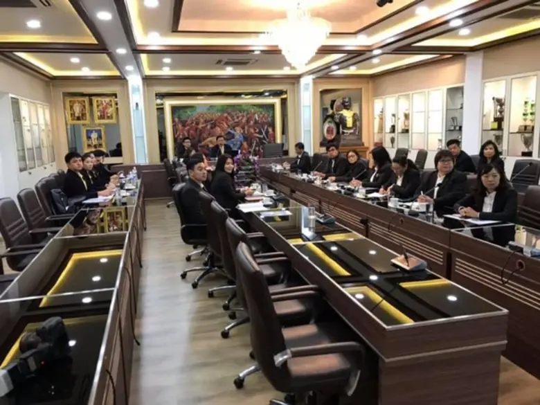 เรียนกับตัวจริง ประสบการณ์จริง! นศ.ป.เอก EDA. SPU เรียนรู้ เทคนิคการบริหารจัดการ ร.ร.บดินเดชา (สิงห์ สิงหเสนี)