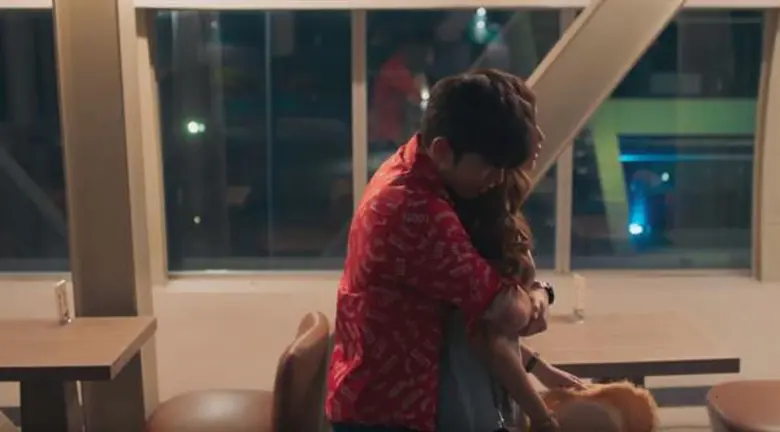 “นิว” หลบหน้า “เจน” หลังสารภาพรัก “น้ำตาล” คอยปลอบใจ!!!