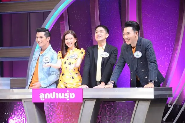 เรียกได้ว่าฮือฮากันไปทั้งสตูฯ "4ต่อ4 Fami...